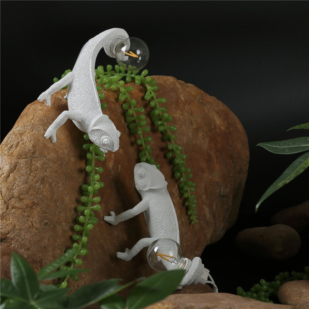Lampe de Table Animalière en Résine - Lézard Unique et Élégant