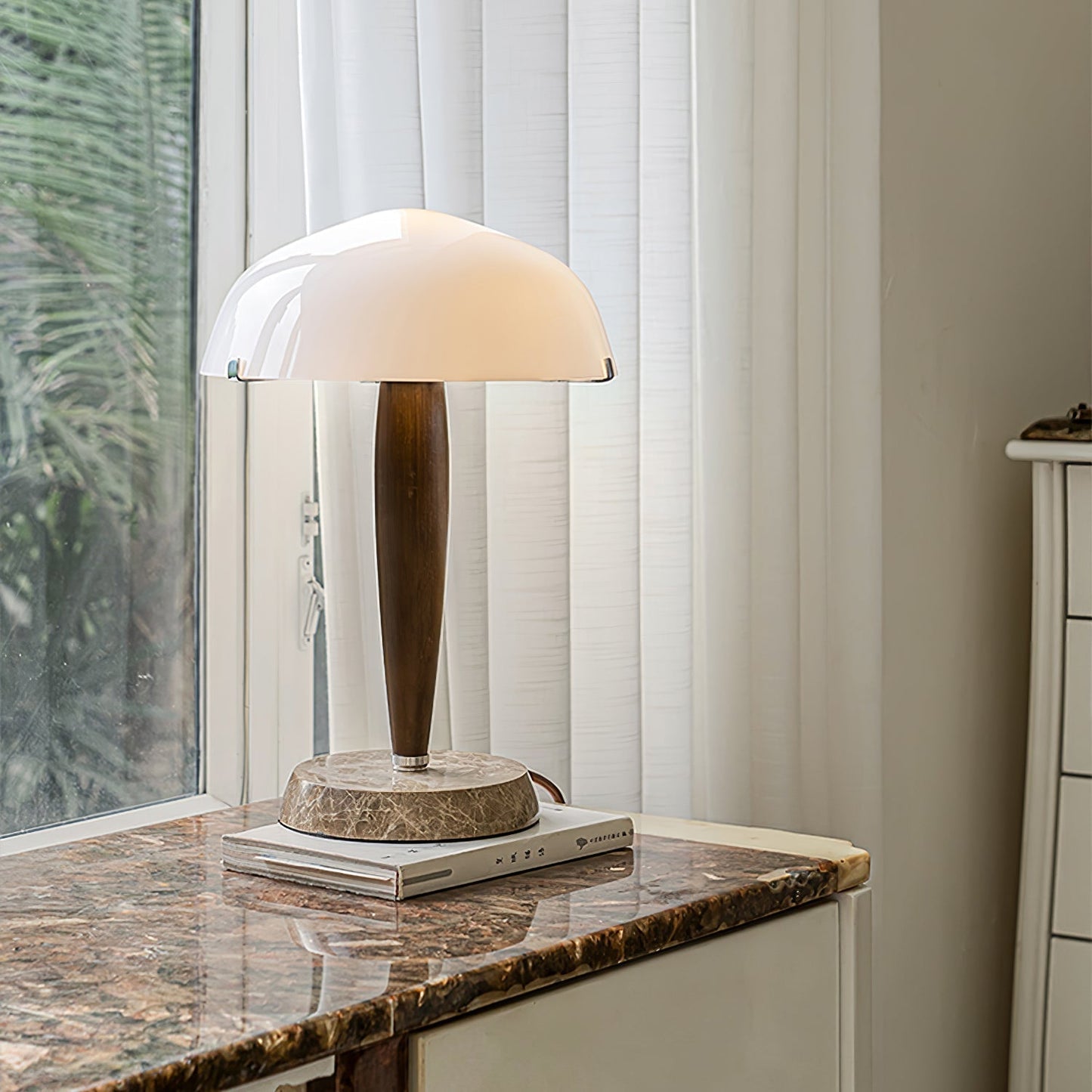 Lampe de Table Herman – Élégance Inspirée et Design Raffiné