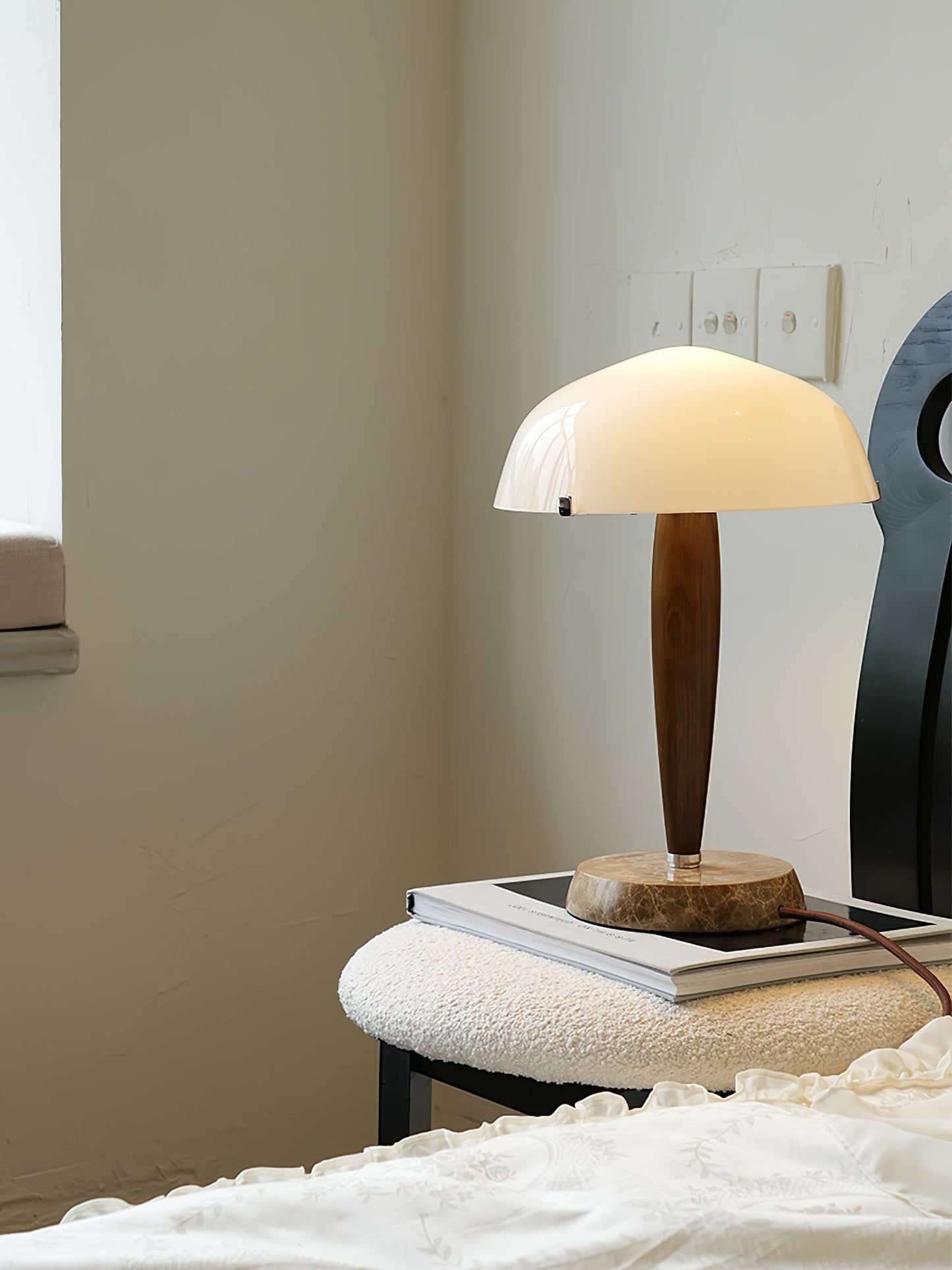Lampe de Table Herman – Élégance Inspirée et Design Raffiné