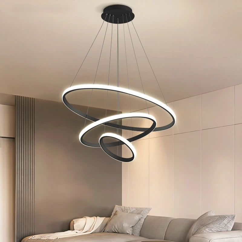 ArishaLight - Plafonnier Moderne avec 3 Anneaux Ajustables, Design Élégant et Fonctionnel