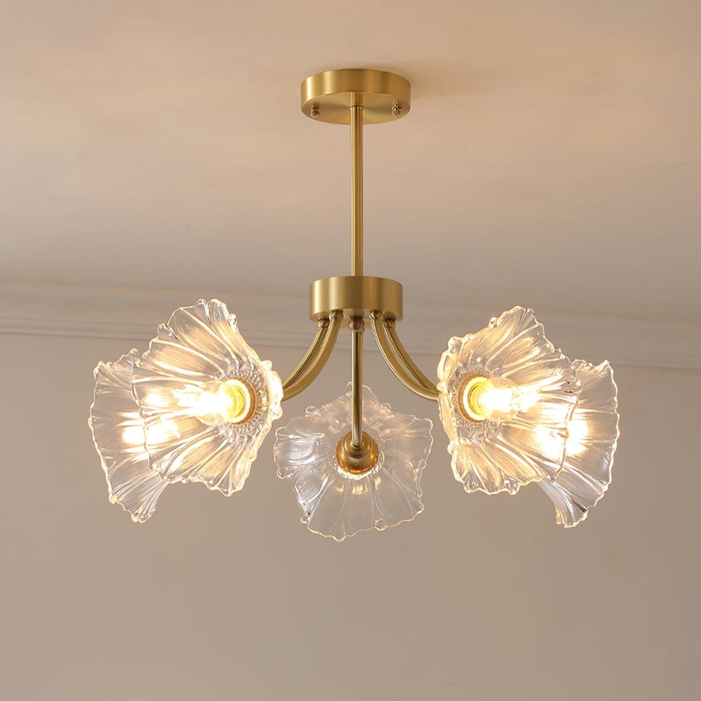 Lustre Kalin en Verre et Laiton - Design Élégant de Fleurs pour Salon et Salle à Manger
