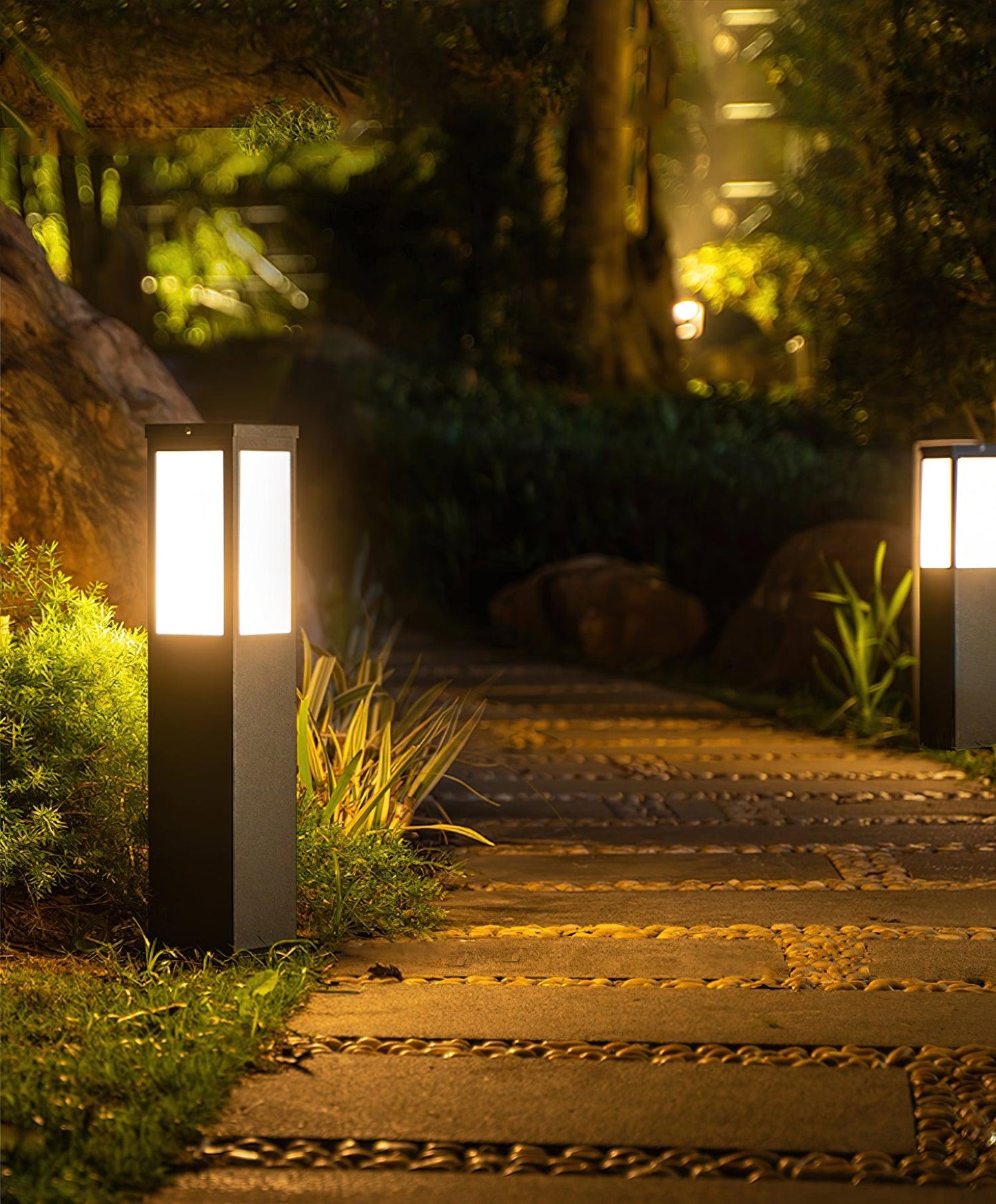 Lampe Extérieure Kuzco Poller – Éclairage Moderne en Aluminium avec LED Intégrée