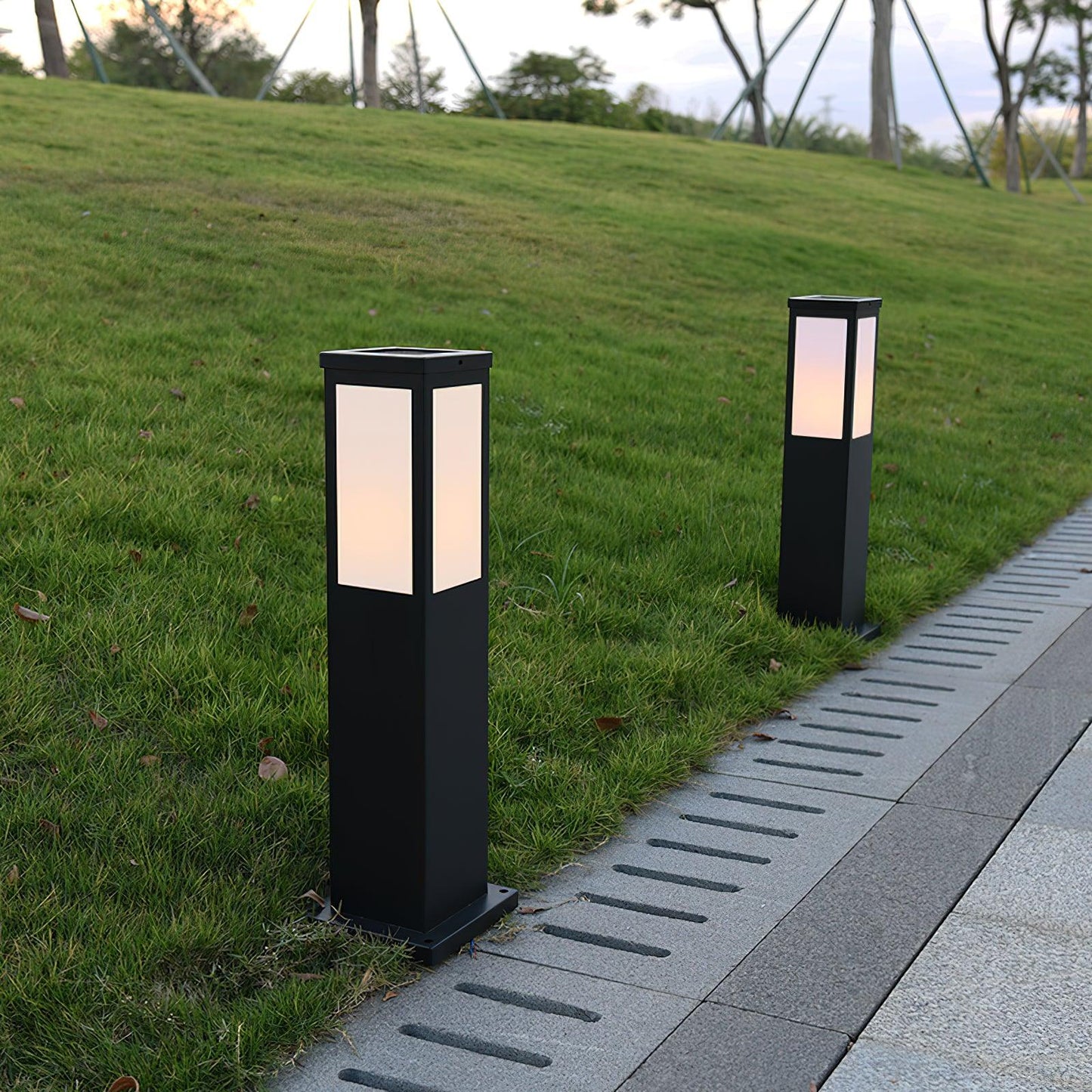 Lampe Extérieure Kuzco Poller – Éclairage Moderne en Aluminium avec LED Intégrée