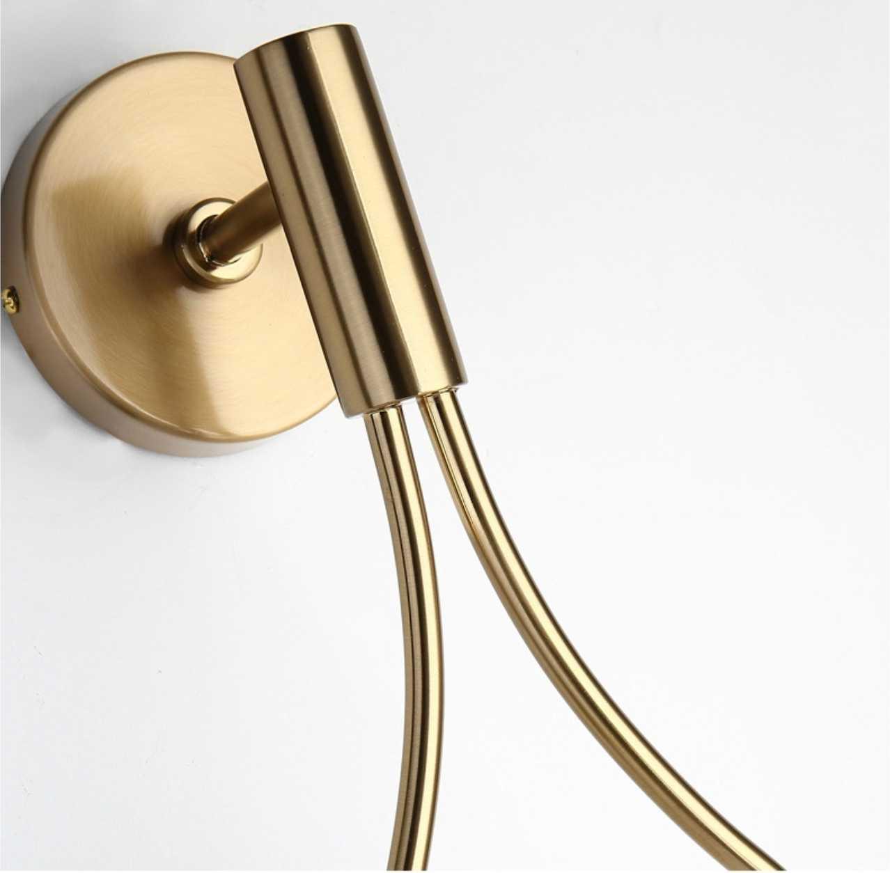 Applique Murale Nordique en Métal et Verre - Design Minimaliste pour Intérieur Élégant