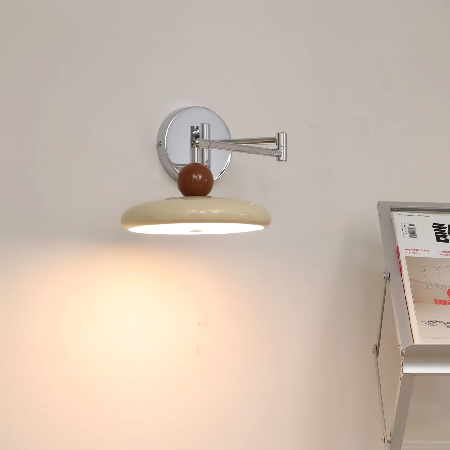 Lampe Murale Swing Arm Lola - Applique Moderne avec Bras Ajustable et LED Intégrée