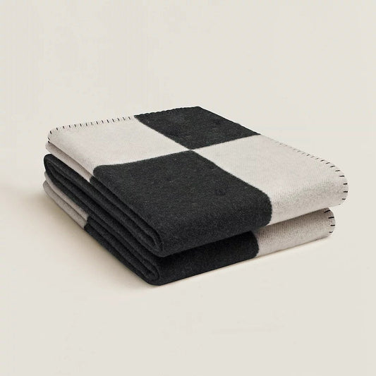 Couverture CachemiraSoft – Plaid Élégant en Laine & Cachemire, Douceur et Chaleur Luxueuses