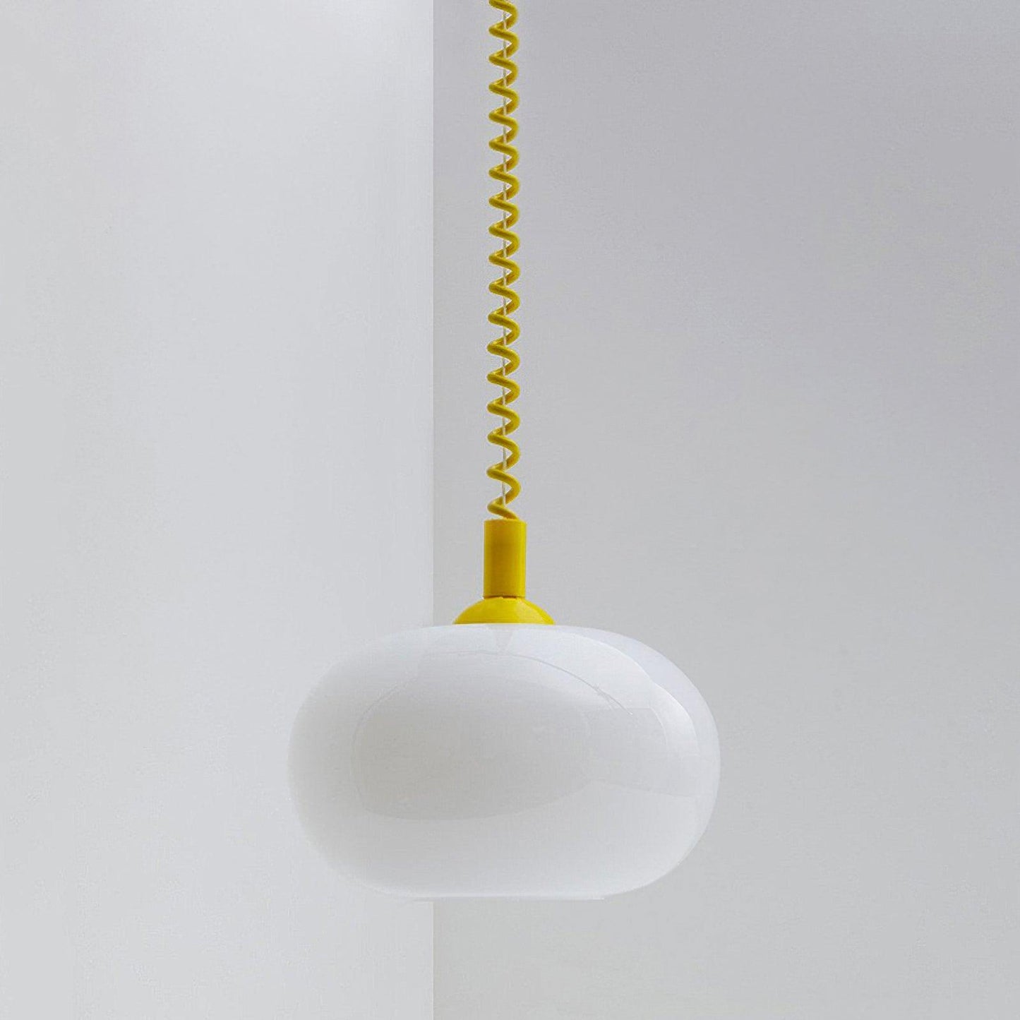 Suspension Macaron Spring - Design Coloré et Élégant, LED ou Ampoule Edison, Idéale pour Cuisine et Salon