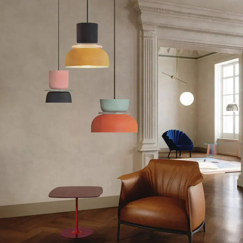 Suspension Moderne en Acrylique – Design Coloré avec Éclat Nordique