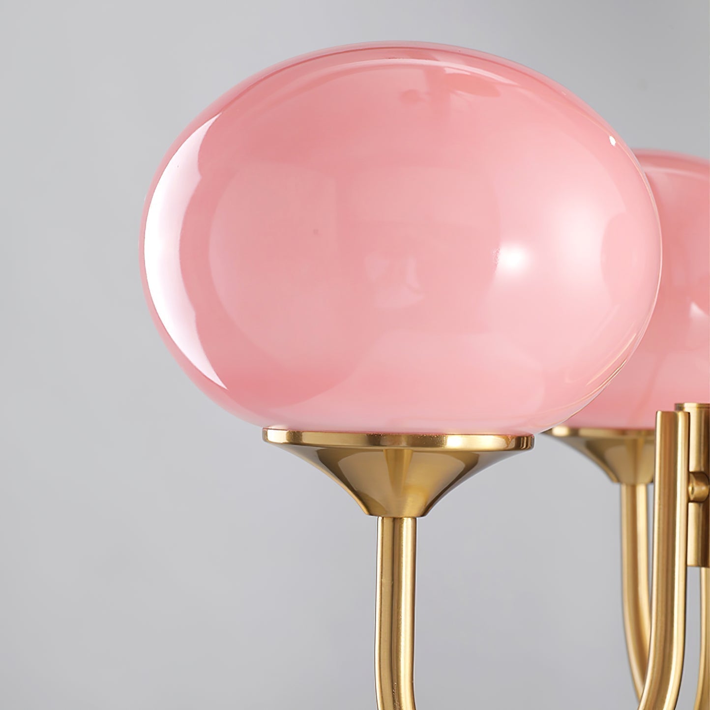 Plafonnier Moderne à 3 ou 5 Têtes - Fini Doré avec Abat-jours Roses en Verre