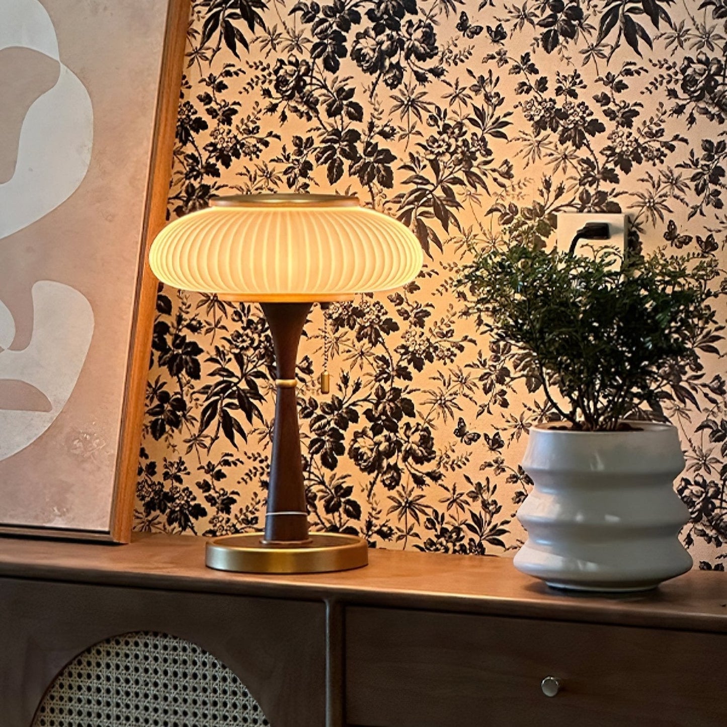 Lampe de Table Matsutake - Design Organique avec Base en Métal, Bois et Verre