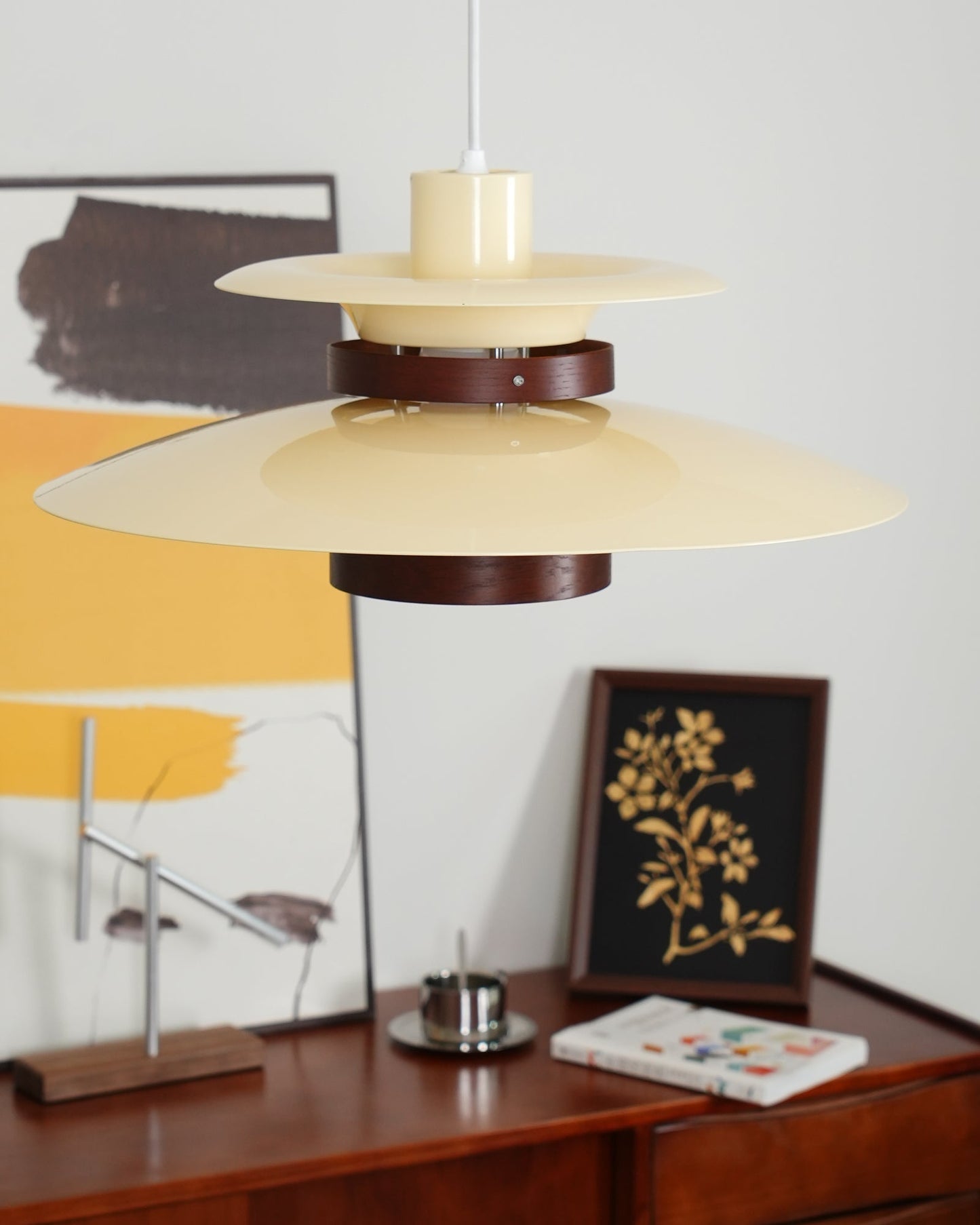 Suspension Mercero – Design Élégant avec LED, Matériaux Haut de Gamme