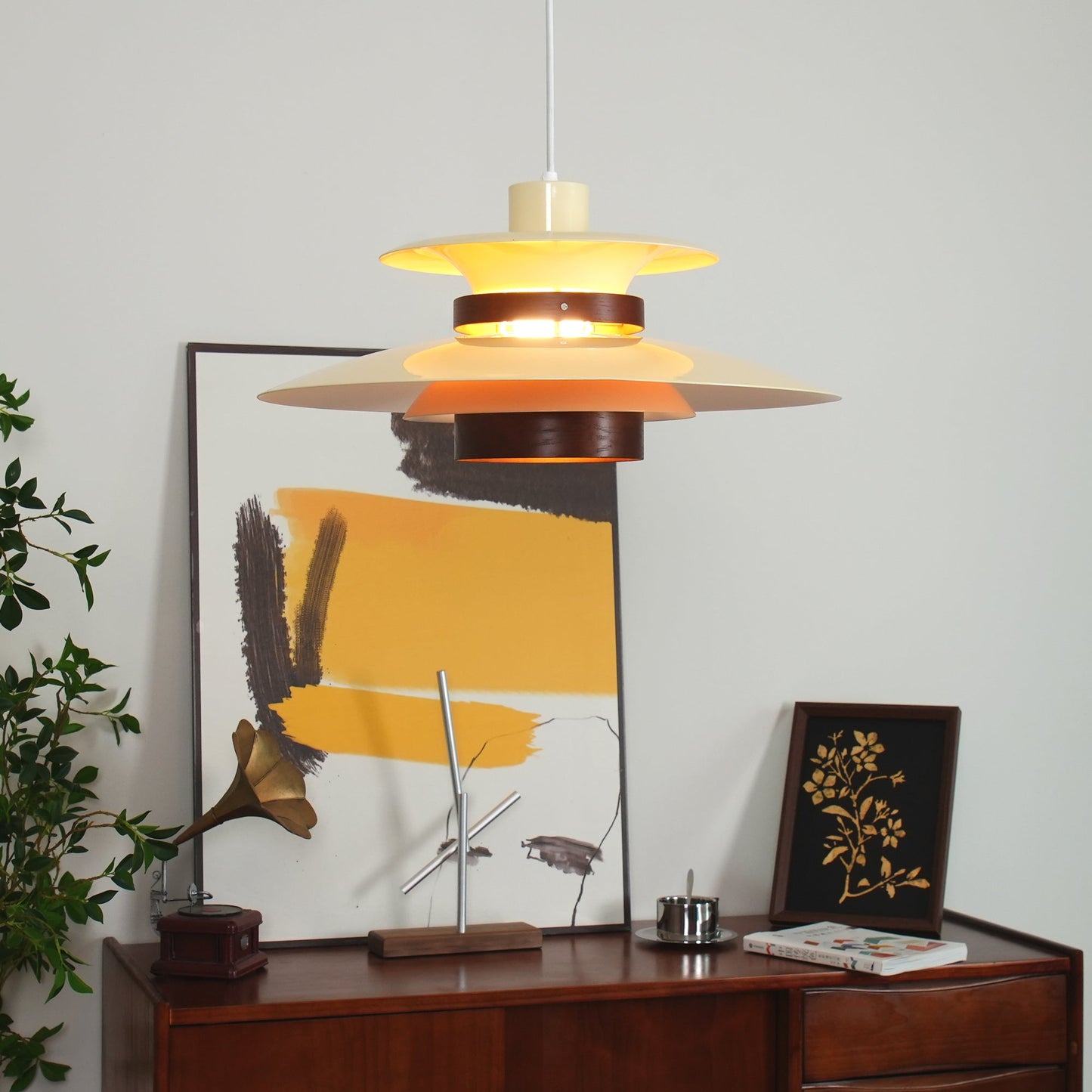 Suspension Mercero – Design Élégant avec LED, Matériaux Haut de Gamme