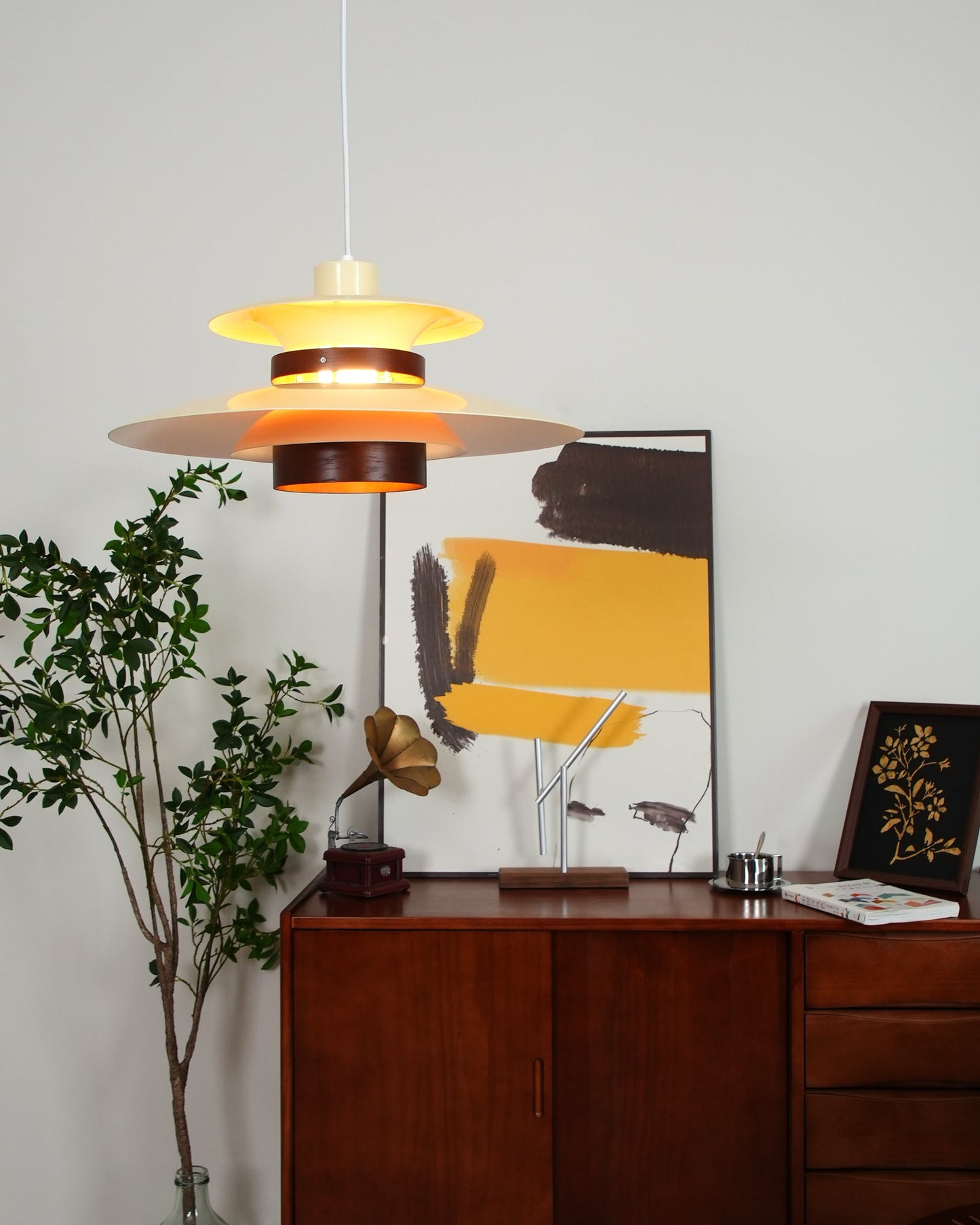 Suspension Mercero – Design Élégant avec LED, Matériaux Haut de Gamme
