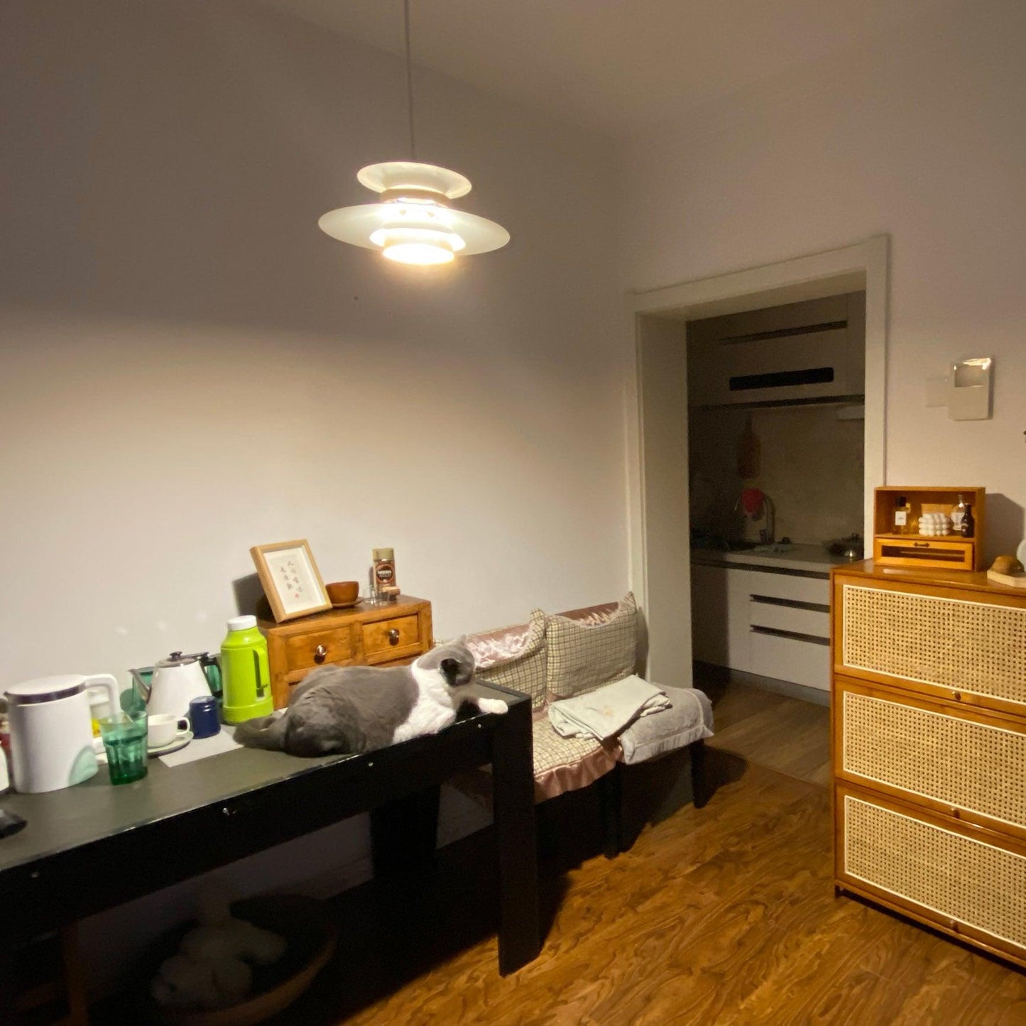 Suspension Mercero – Design Élégant avec LED, Matériaux Haut de Gamme