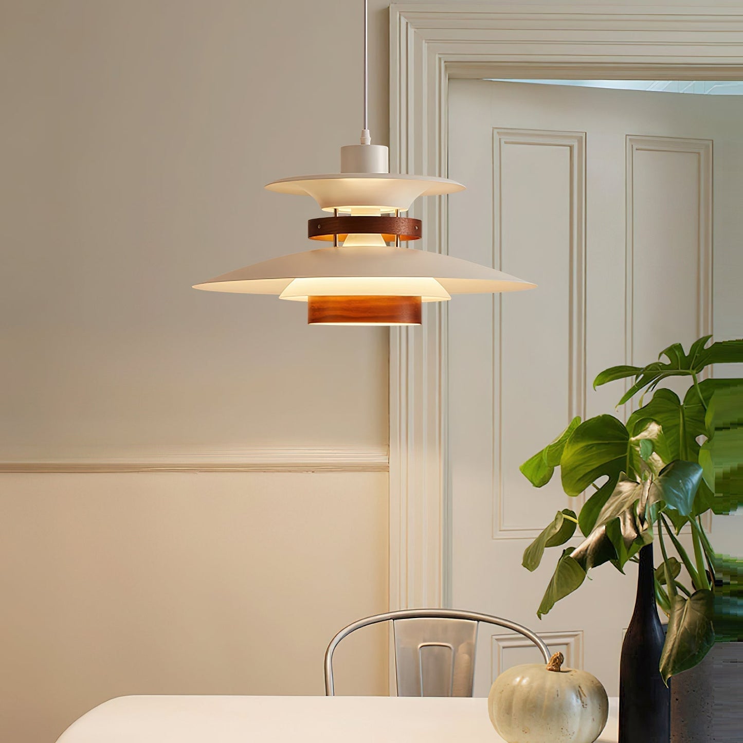Suspension Mercero – Design Élégant avec LED, Matériaux Haut de Gamme