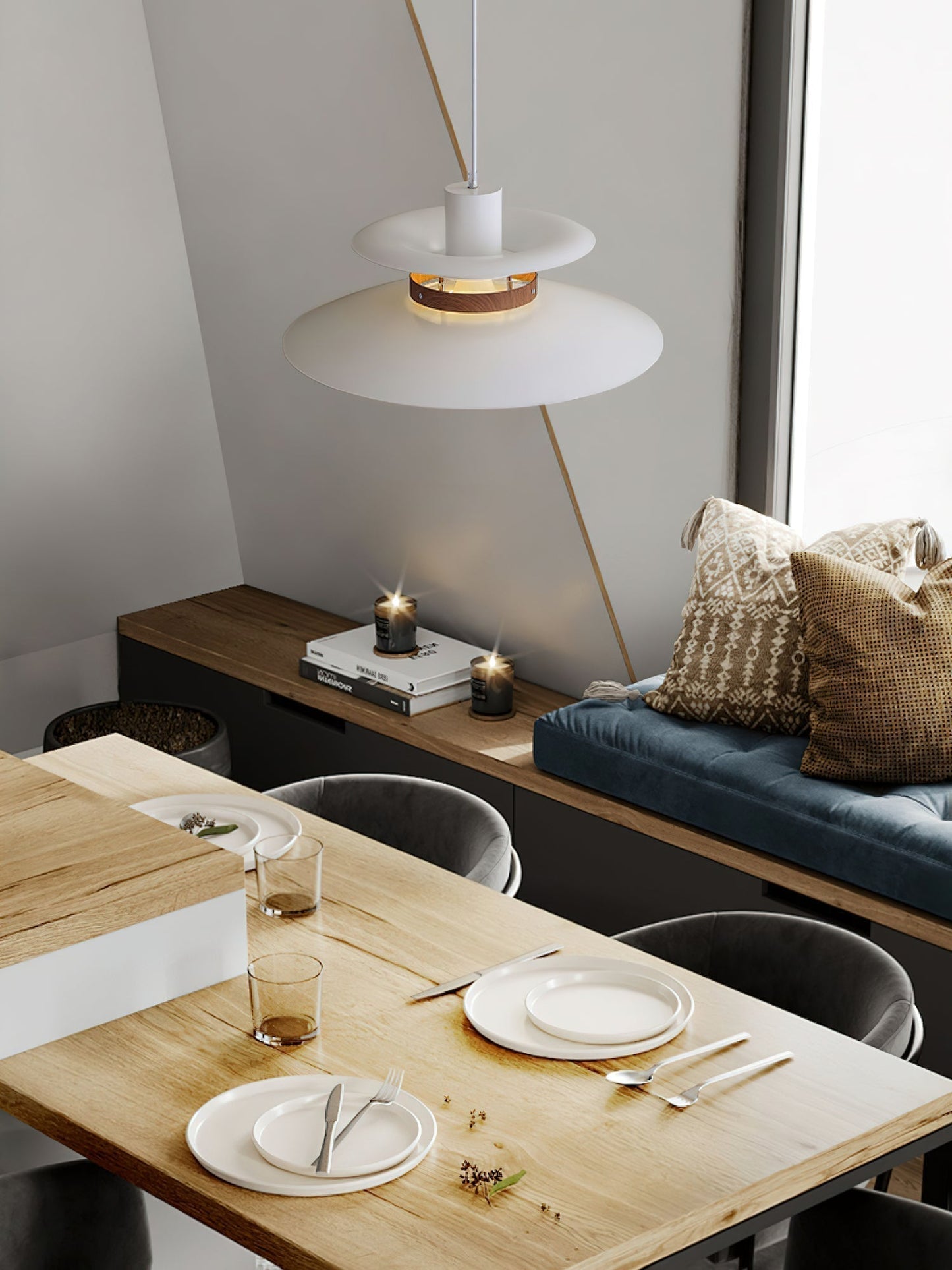 Suspension Mercero – Design Élégant avec LED, Matériaux Haut de Gamme