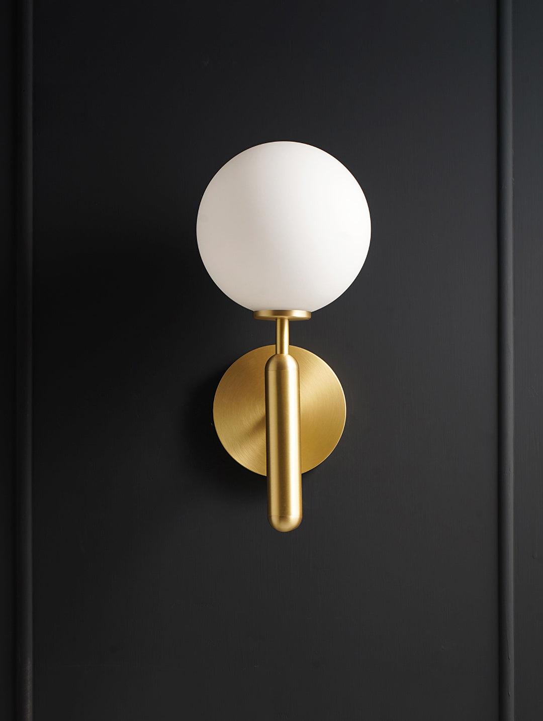 Lampe Scandiluxe LED – Design Minimaliste en Laiton et Verre pour Intérieur
