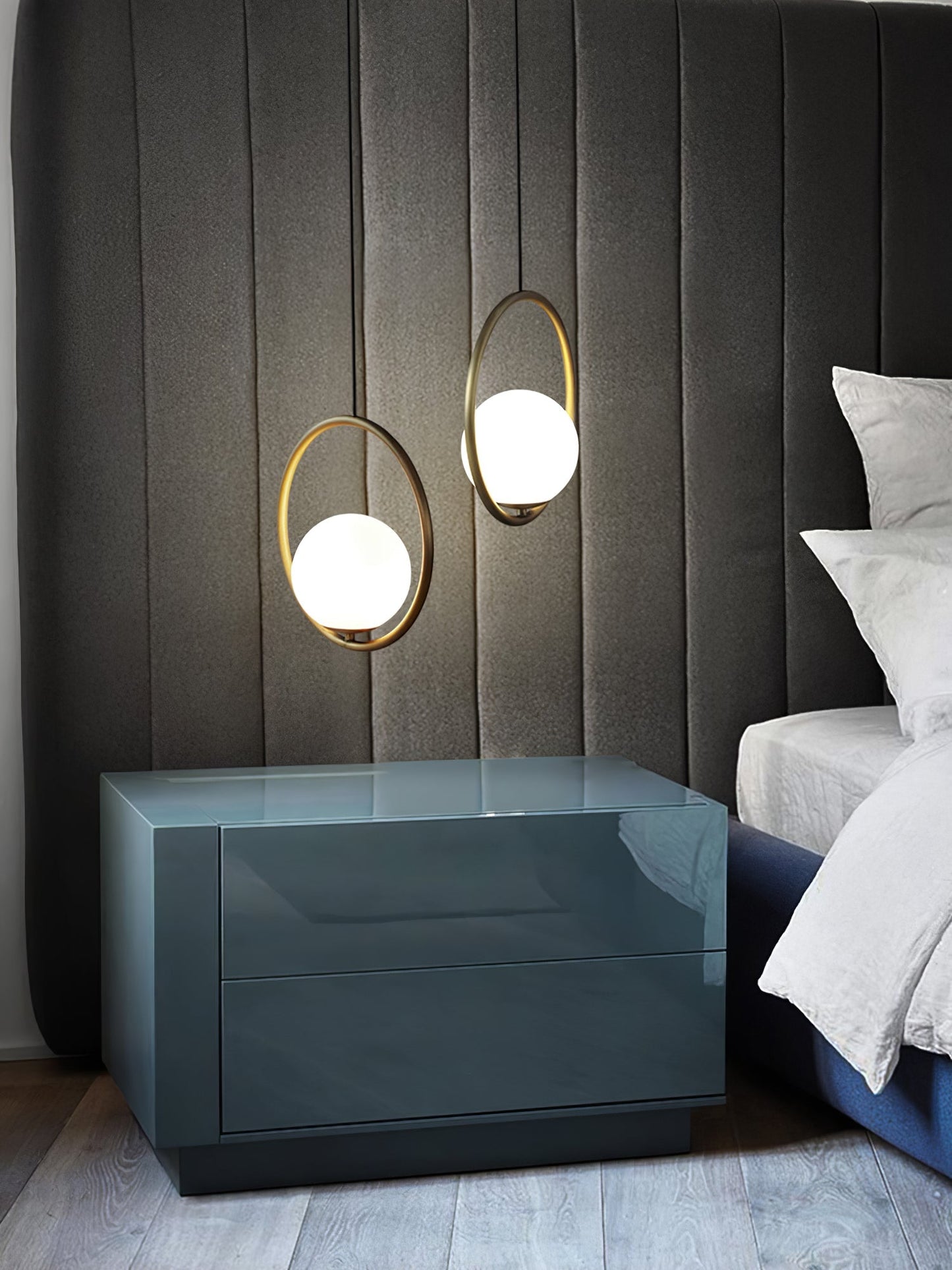 Suspension Mila en Métal et Verre – Lampe Moderne au Design Élégant
