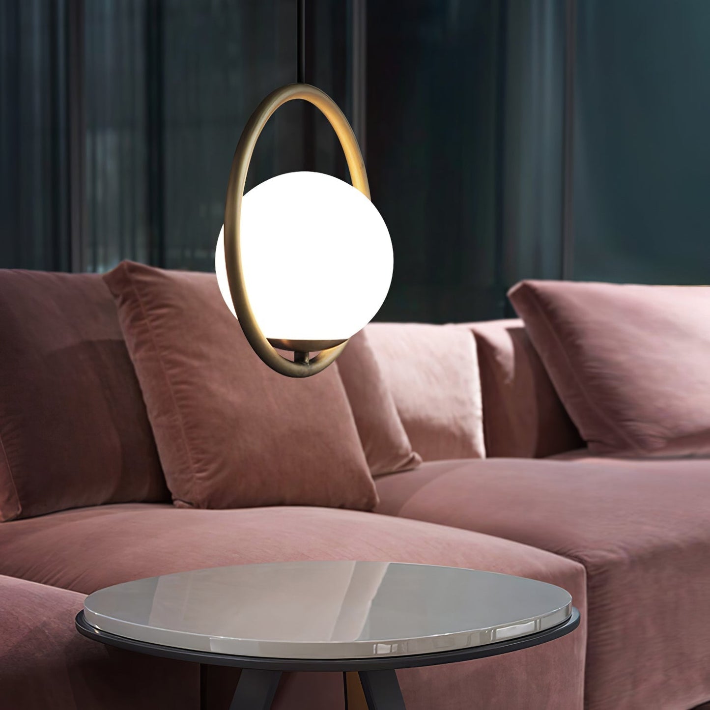 Suspension Mila en Métal et Verre – Lampe Moderne au Design Élégant