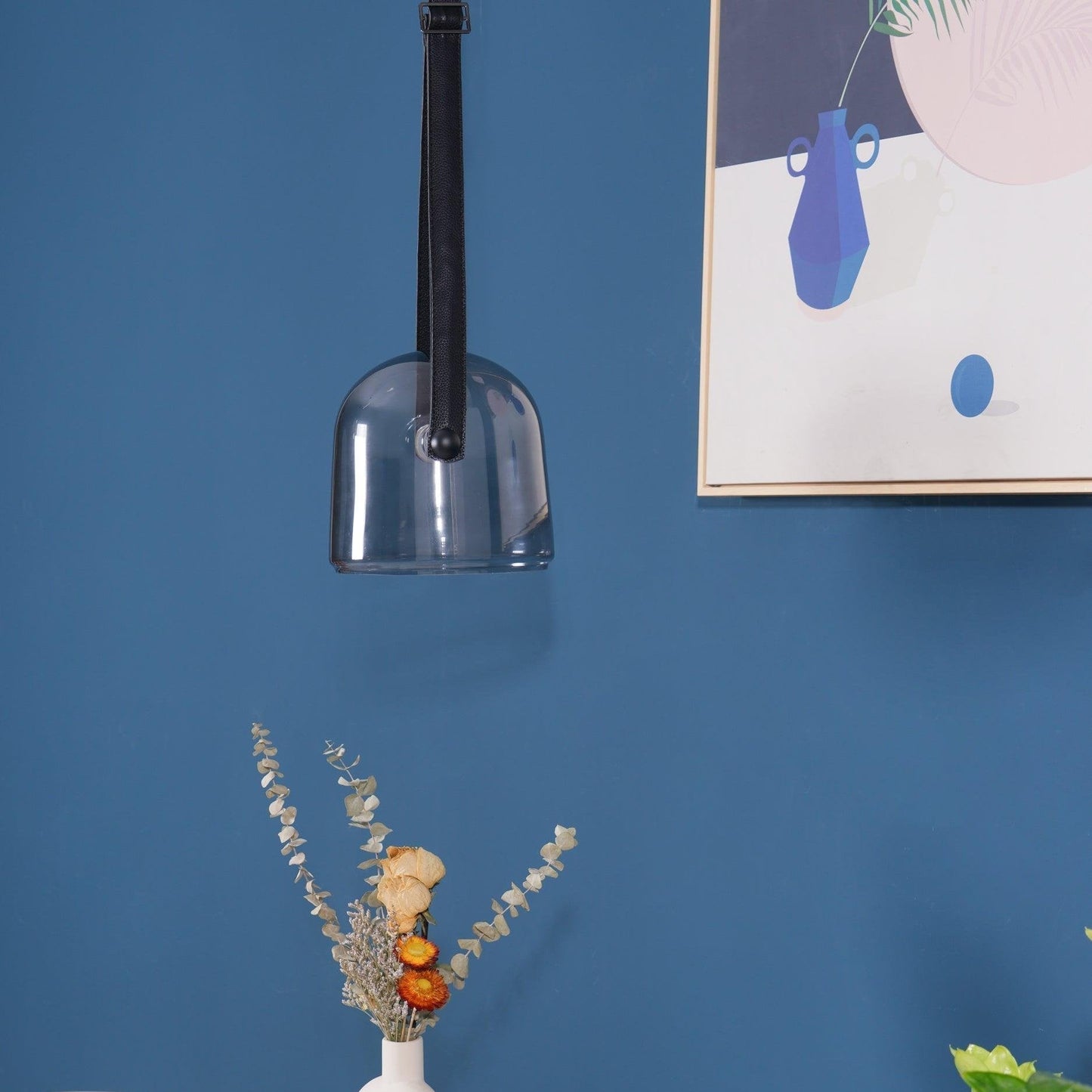 Suspension Mona Minimaliste en Métal et Verre - Éclairage LED Élégant pour Salon et Salle à Manger