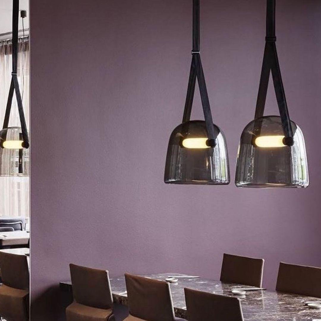 Suspension Mona Minimaliste en Métal et Verre - Éclairage LED Élégant pour Salon et Salle à Manger