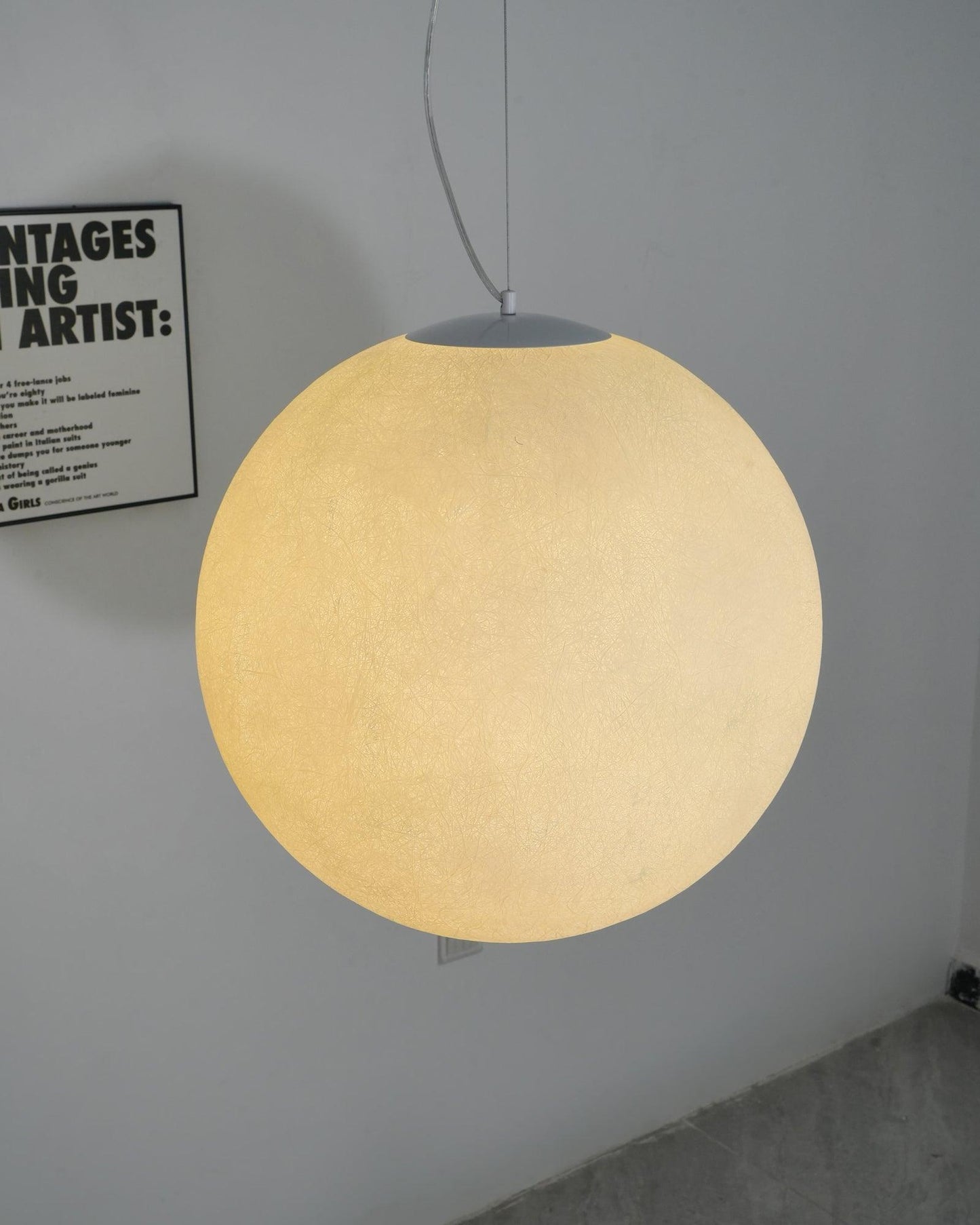 Suspension Moon LED – Éclairage Moderne et Apaisant, Design Élégant