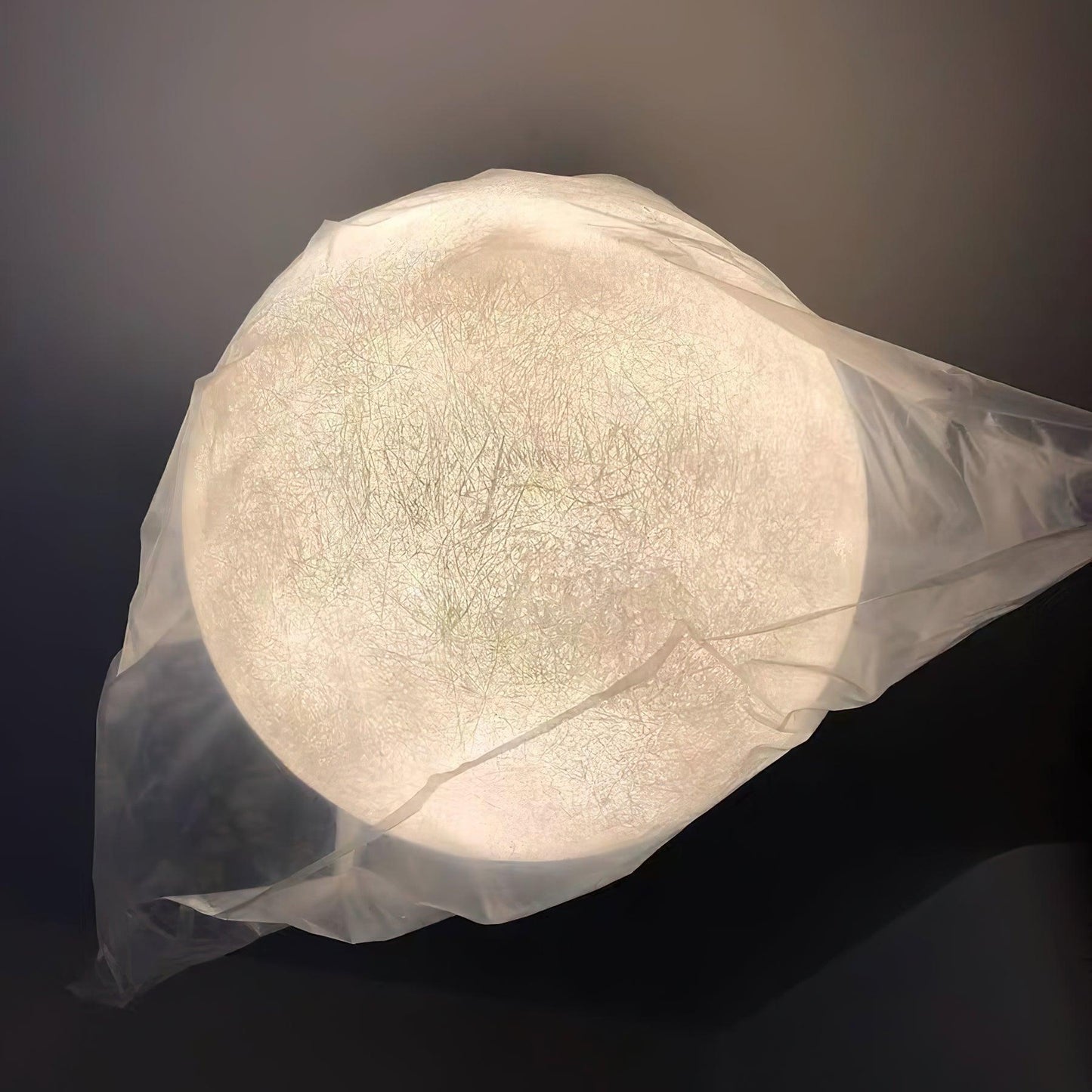 Suspension Moon LED – Éclairage Moderne et Apaisant, Design Élégant