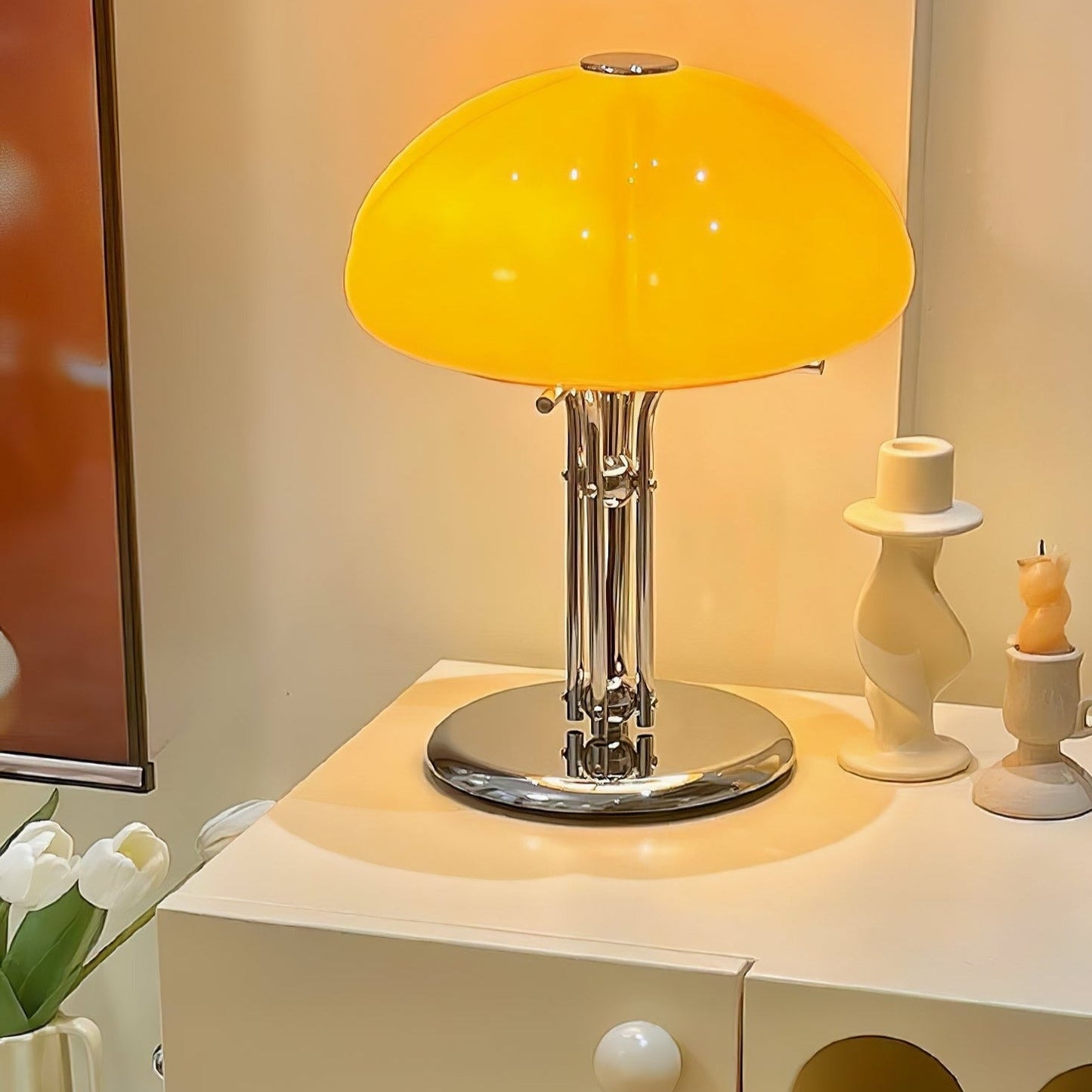 Lampe de Table Pilz Bauhaus – Design Moderne avec Abat-jour en Verre Amber