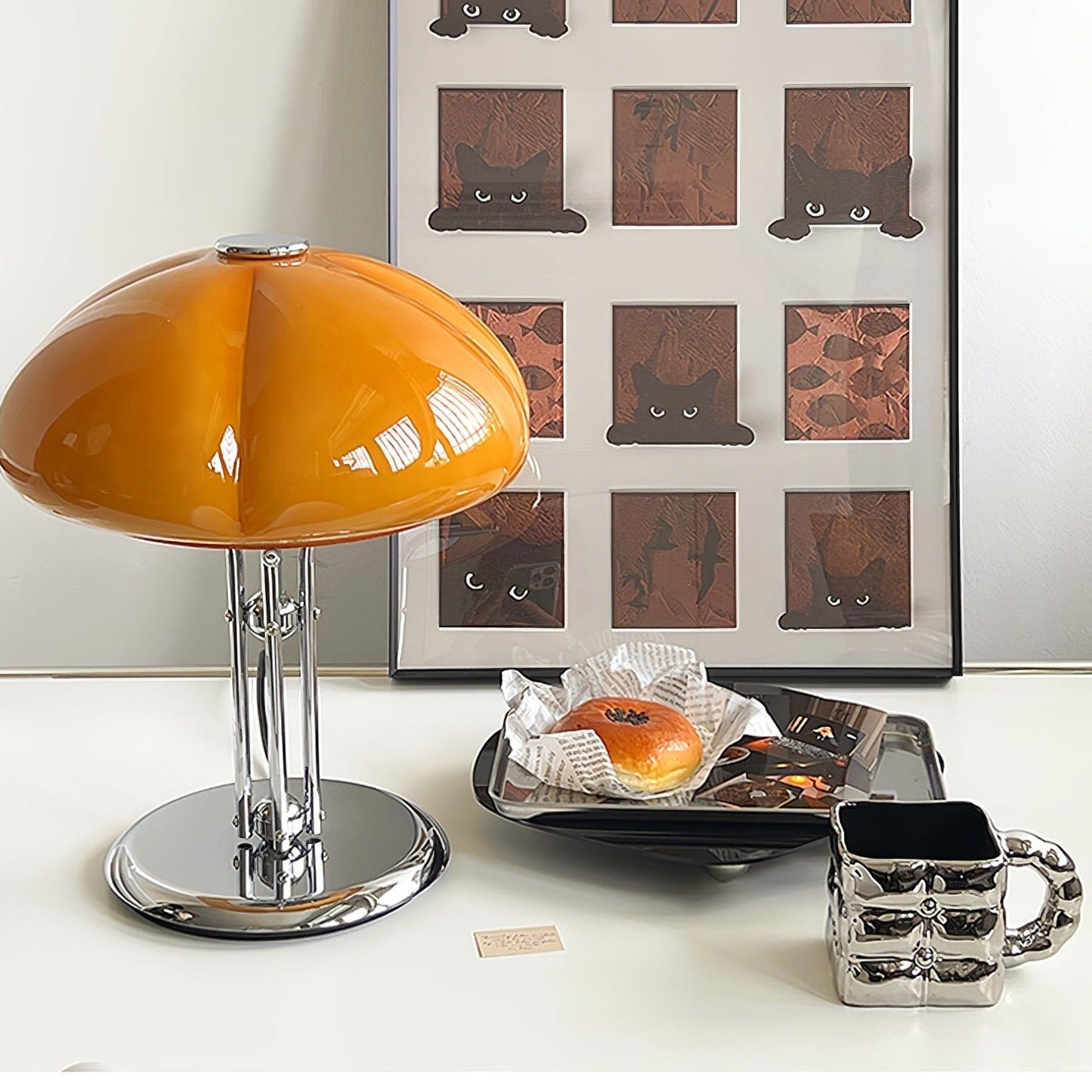 Lampe de Table Pilz Bauhaus – Design Moderne avec Abat-jour en Verre Amber