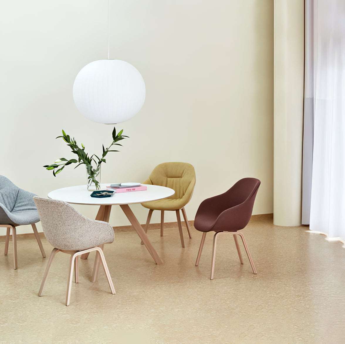 Suspension Nordic en Bois et Acier - Élégance Minimaliste pour Votre Intérieur