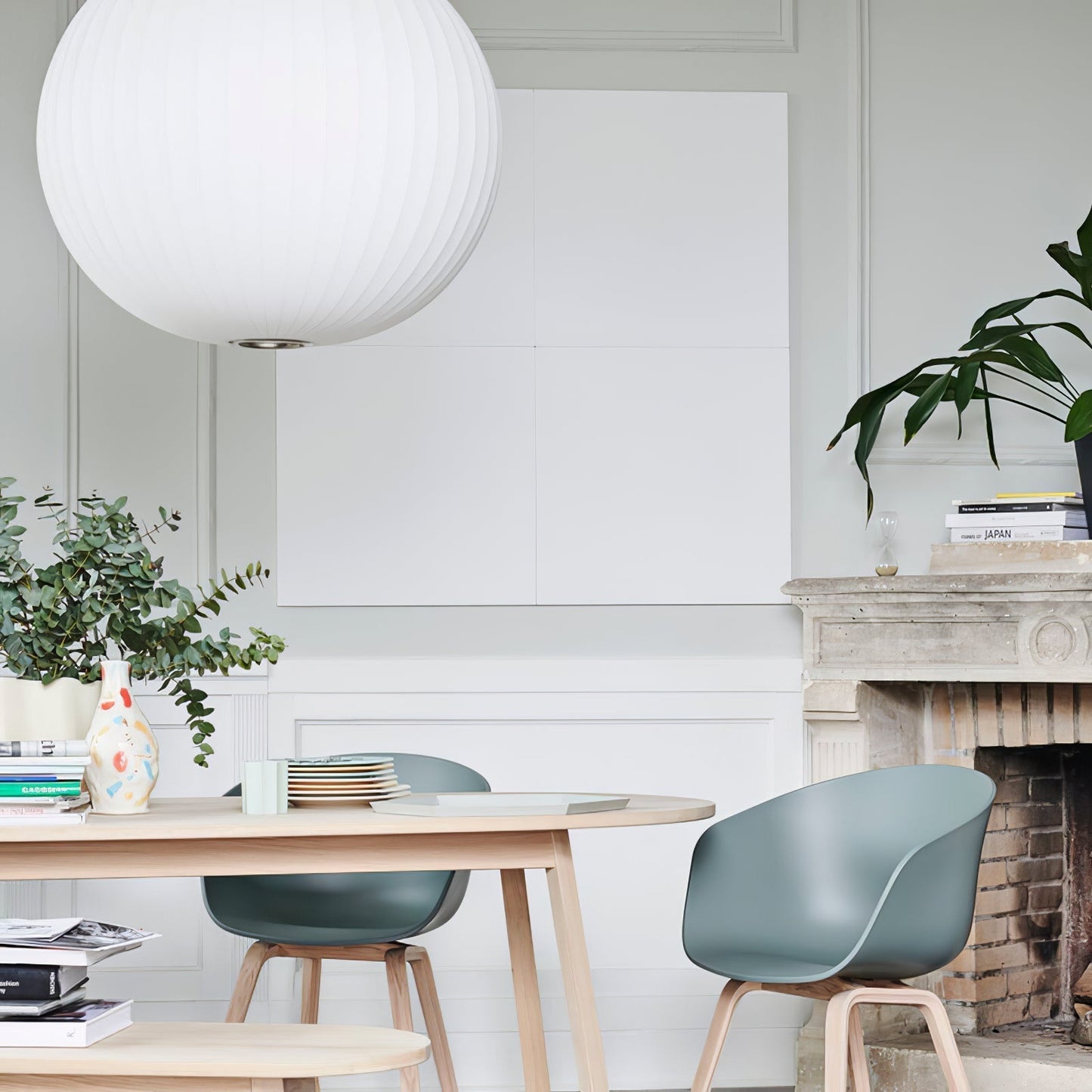 Suspension Nordic en Bois et Acier - Élégance Minimaliste pour Votre Intérieur