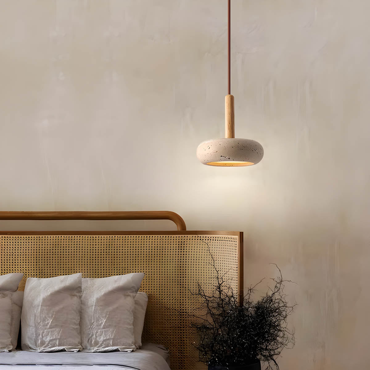 Suspension OSHO Stone – Lampe en Travertin Jaune Naturel LED, Éclairage Élégant et Durable