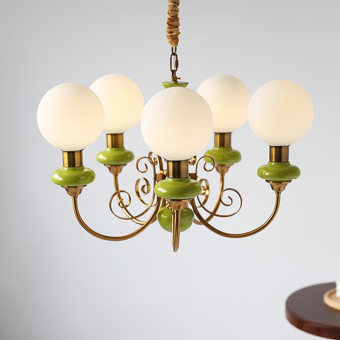 Chandelier Onyx Moderne – Luminaire Élégant en Métal et Verre pour Salon et Salle à Manger