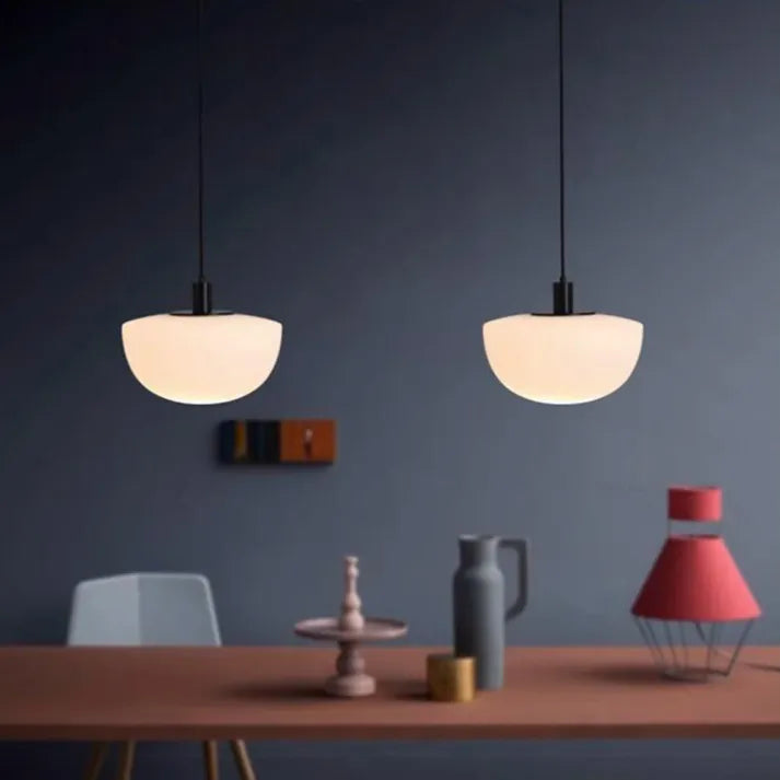 Suspension Moderne en Verre et Métal – Lampe Globe Élégante pour Cuisine et Salle à Manger