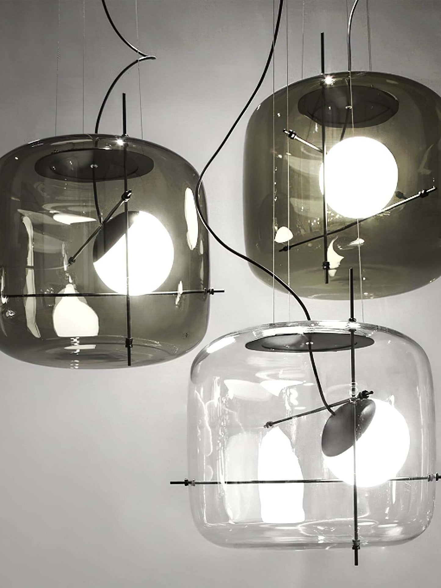 Plot Glass Pendelleuchte – Lampe Suspendue LED avec Éclairage Doux et Design Élégant