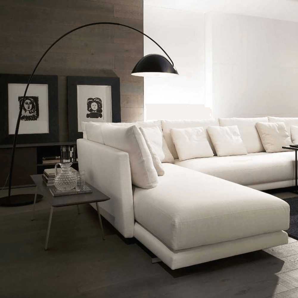 Lampadaire Verse Arc - Design Scandinave Élégant avec Bras Réglable et Éclairage LED