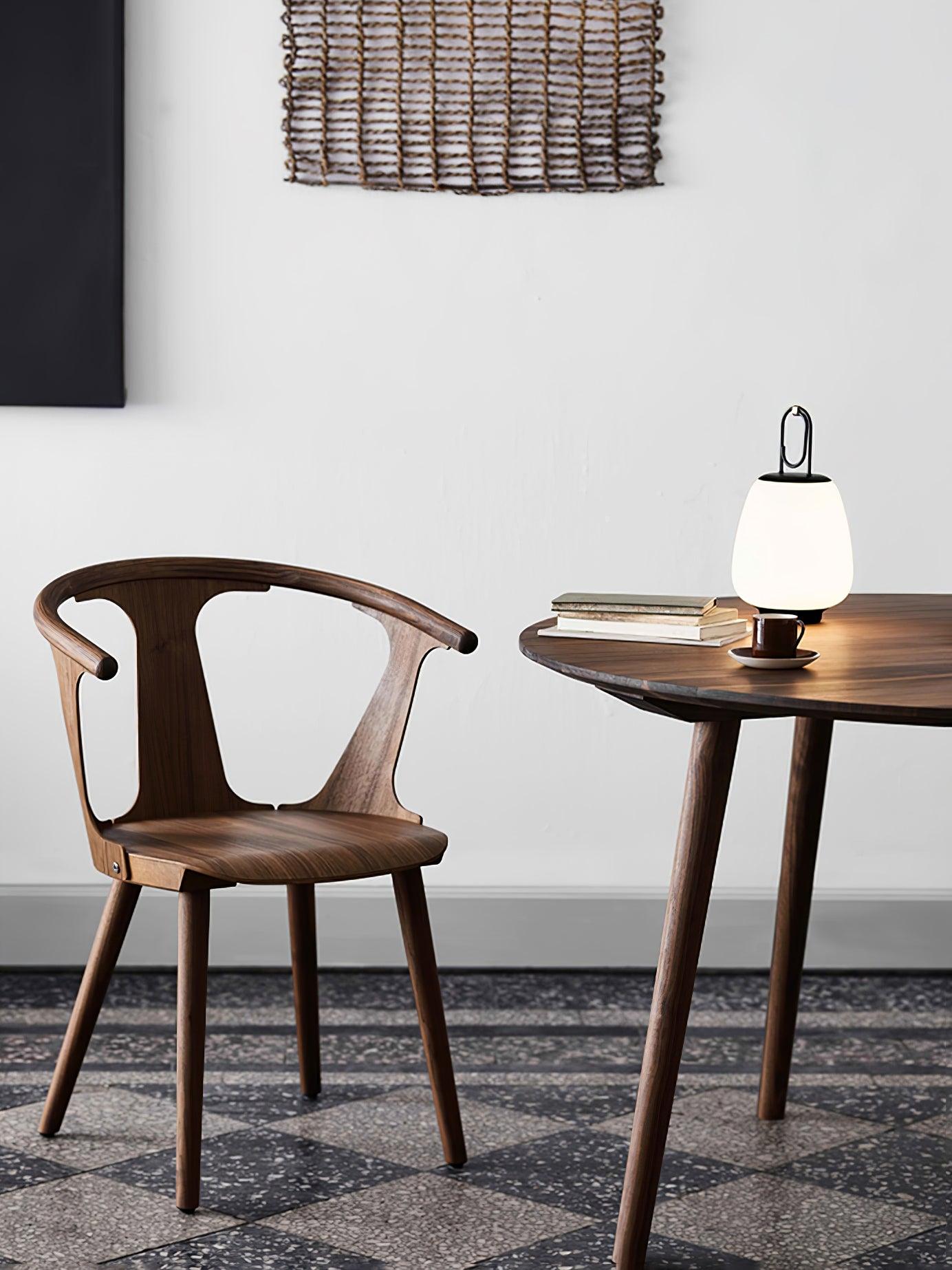 Lampe de Table Portable avec Recharge USB – Design Scandinave Élégant et Lumière Dimmable
