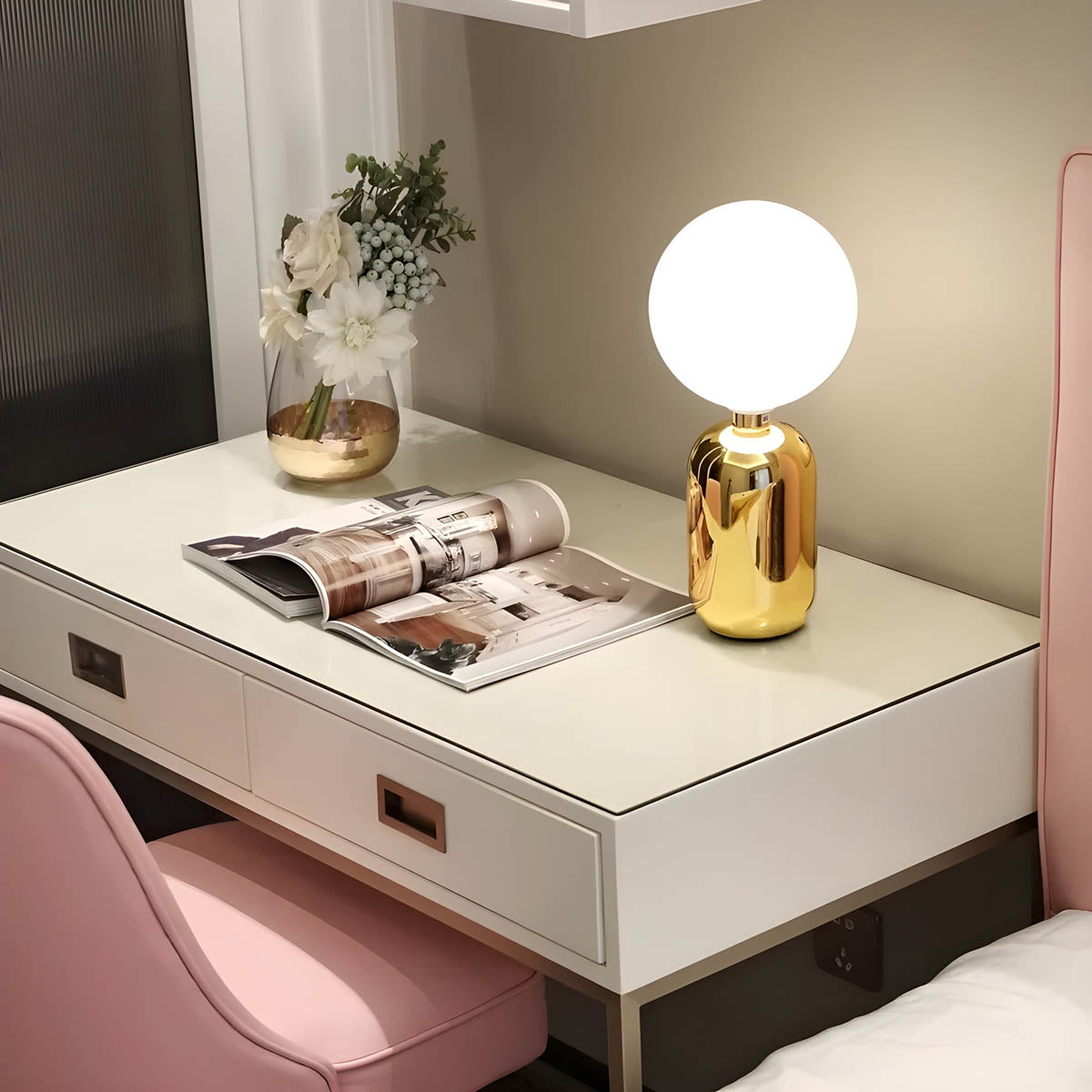 Lampe de Table RAISO - Élégance et Style Raffinés