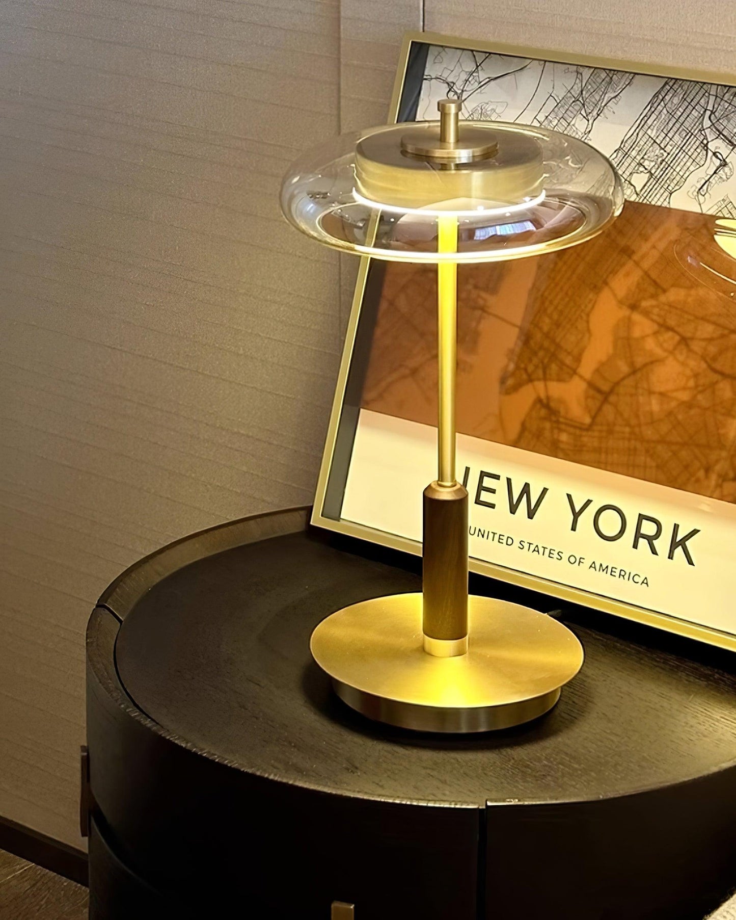 Lampe de Table Ronaldo - Design Moderne en Métal et Verre avec Technologie LED - Lumière Douce et Élégante