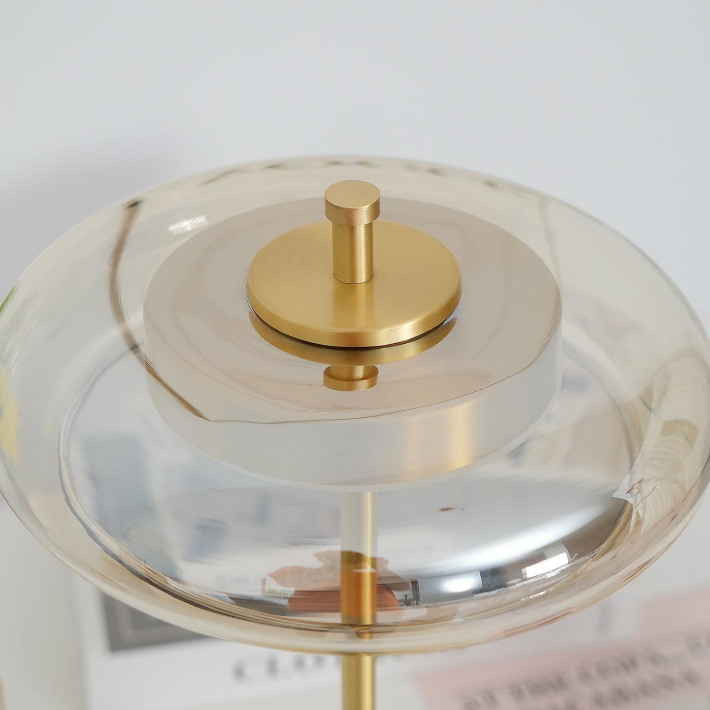 Lampe de Table Ronaldo - Design Moderne en Métal et Verre avec Technologie LED - Lumière Douce et Élégante