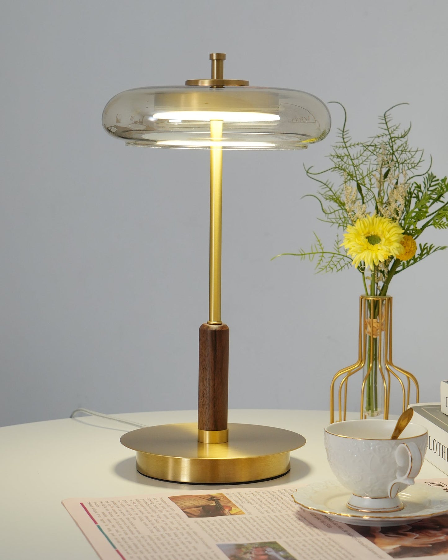 Lampe de Table Ronaldo - Design Moderne en Métal et Verre avec Technologie LED - Lumière Douce et Élégante