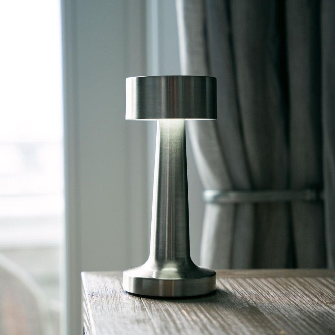 Lampe de Table LuxGlow – Éclairage LED Dimmbale pour Ambiance Chic