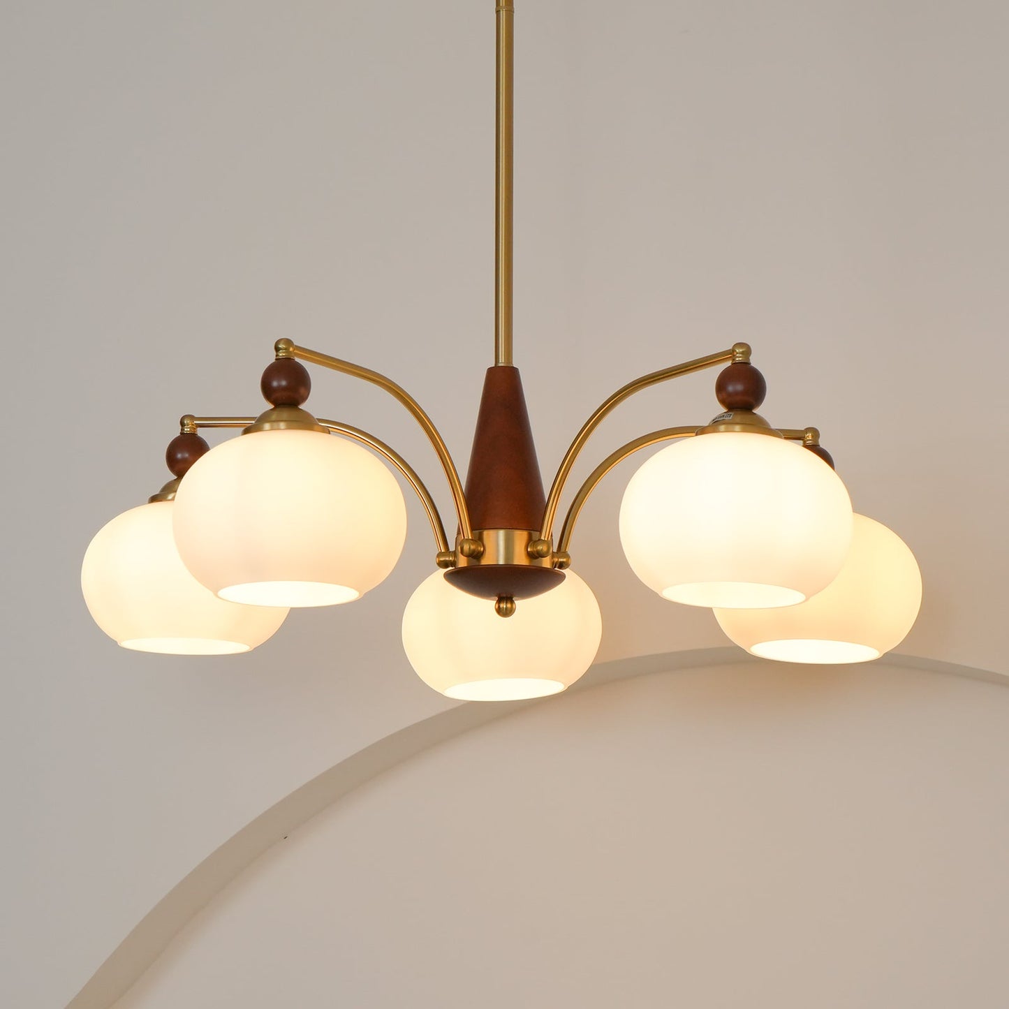 Chandelier Retro Melodica - Élégance Victoriienne et Artisanat Moderne
