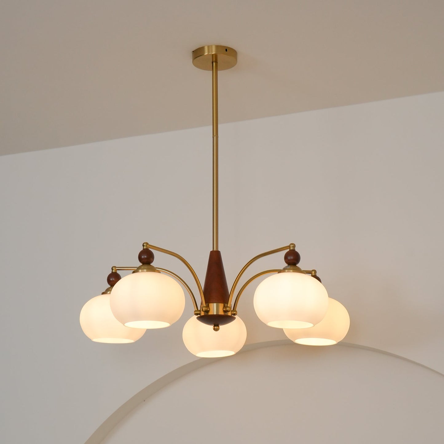 Chandelier Retro Melodica - Élégance Victoriienne et Artisanat Moderne