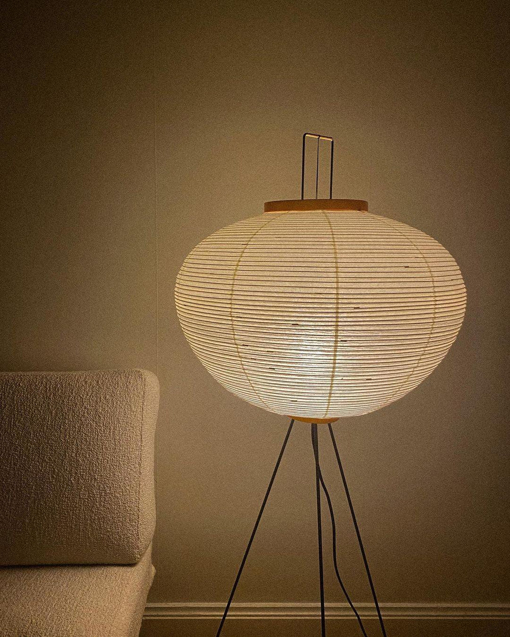 Lampadaire en Papier de Riz - Élégance Minimaliste pour Salon et Chambre