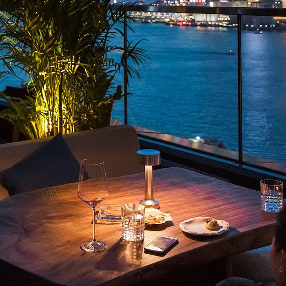 Lampe de Table LuxGlow – Éclairage LED Dimmbale pour Ambiance Chic