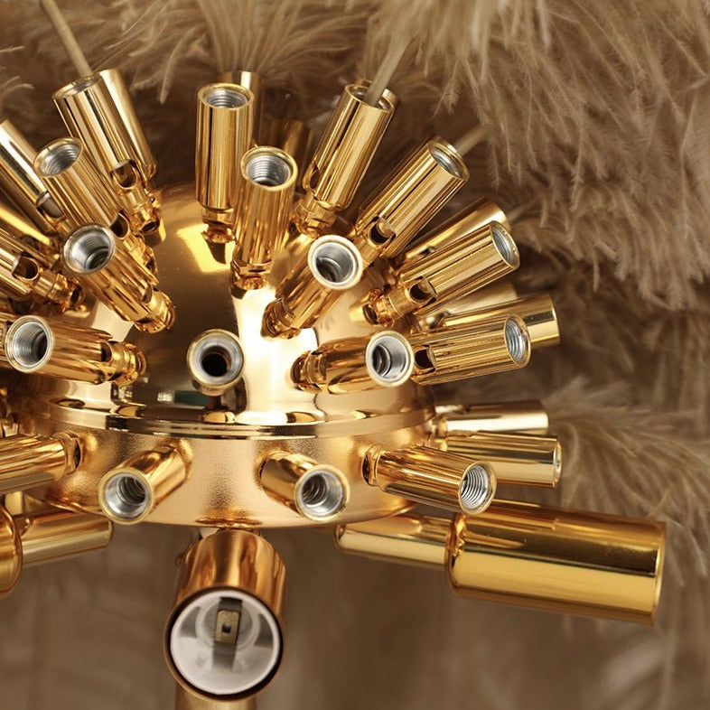 Lampe sur Pied avec Plumes d’Autruche – Élégance et Design Moderne en Résine