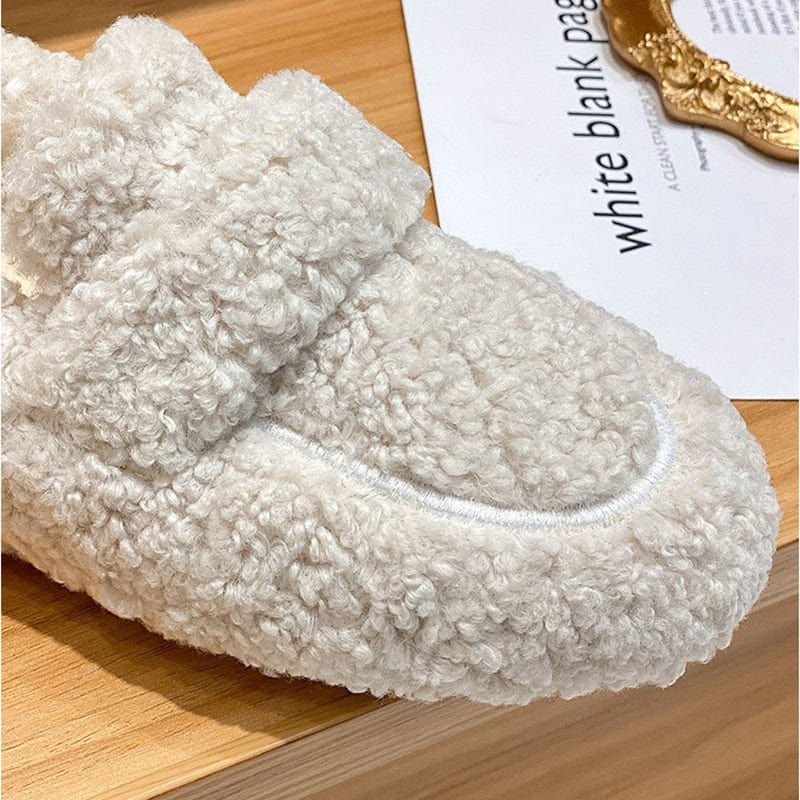 Chaussons DouceMarche – Mocassins d’Intérieur en Peluche, Confort Moelleux et Chaleur Douillette
