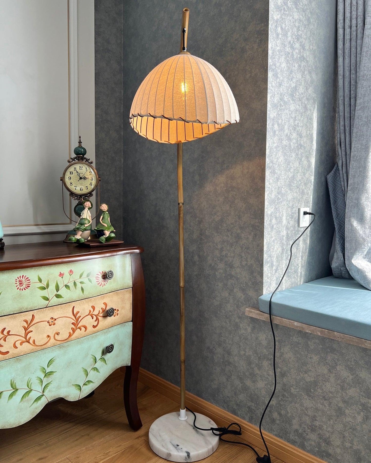 Lampe Sur Pied Japonaise en Bambou - Design Zen Minimaliste avec Douille E27
