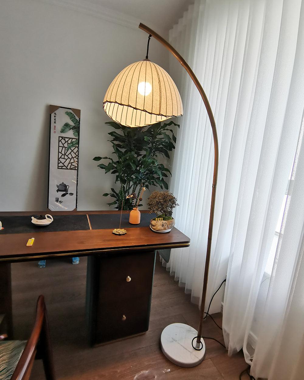 Lampe Sur Pied Japonaise en Bambou - Design Zen Minimaliste avec Douille E27